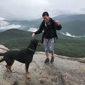 Meet your Posher, Casey